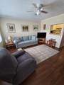 111 Lyndhurst E - Photo 1