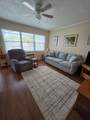 111 Lyndhurst E - Photo 2