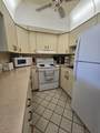 111 Lyndhurst E - Photo 5