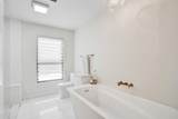 614 Lakewoode Circle - Photo 19