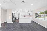 1013 Hispana Avenue - Photo 2
