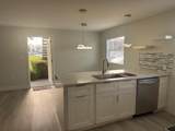 385 Flanders I - Photo 11