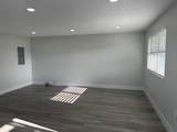 385 Flanders I - Photo 14