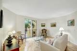 720 Sapodilla Avenue - Photo 5