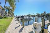 240 Captains Walk - Photo 45