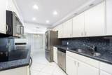 1194 Hillsboro Mile - Photo 17