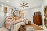 560 Bay Pointe Circle - Photo 35