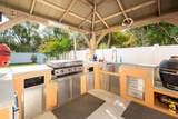 112 Peace Avenue - Photo 5