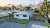 303/305 De Carie - Photo 1