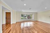 10 Middle Road - Photo 10