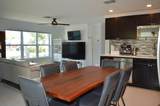 370 14 Street - Photo 3
