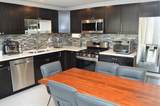 370 14 Street - Photo 5