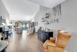 4976 Boxwood Circle - Photo 8