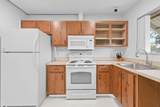 608 Everett Court - Photo 11