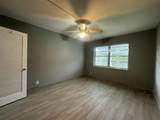 1113 Lake Terrace - Photo 9