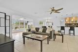 1340 4 Court - Photo 4