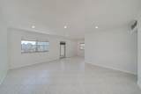 8 Valencia - Photo 12