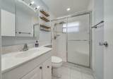 8 Valencia - Photo 13