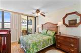 899 Jeffery Street - Photo 18
