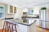 915 Club Drive - Photo 9