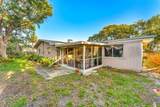 300 12th Terrace - Photo 11