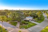 300 12th Terrace - Photo 16