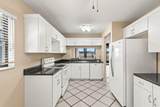 10920 Lakemore Lane - Photo 11