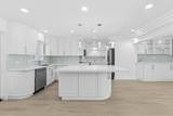 2611 49 Street - Photo 11