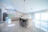 7633 Thornlee Drive - Photo 15