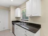 526 Kingston Street - Photo 3
