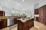 10770 Versailles Boulevard - Photo 12
