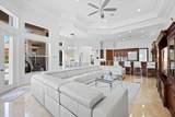 10770 Versailles Boulevard - Photo 17