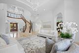10770 Versailles Boulevard - Photo 8