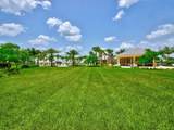 12863 Lake Fern Circle - Photo 41