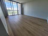 2425 Presidential Way - Photo 23