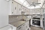 1050 Citrus - Photo 6