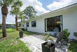 1849 Pine Tree Way - Photo 18