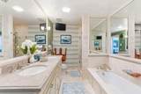100 Royal Palm Way - Photo 22