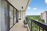 2425 Presidential Way - Photo 4