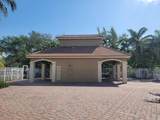 6585 Lurais Drive - Photo 39