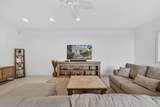 172 Queensland Lane - Photo 10