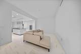 300 Biscayne Boulevard - Photo 8