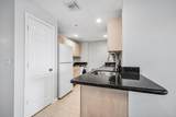 2040 Greenview Shores Boulevard - Photo 10