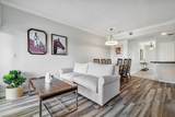 2040 Greenview Shores Boulevard - Photo 4