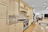 2883 Banyan Boulevard Circle - Photo 39