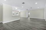 912 8th Court - Photo 13