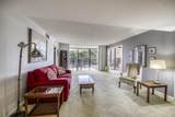5250 Woodland Lakes Drive - Photo 4