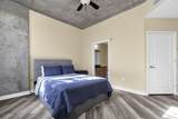 300 Australian Avenue - Photo 32