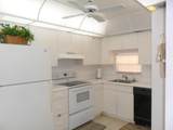 681 Hollybrook Drive - Photo 3