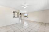 426 Flanders I - Photo 4